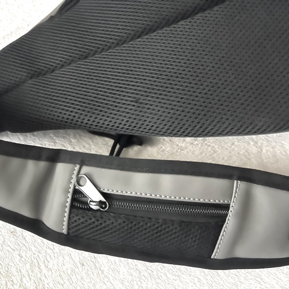 DUCHAMP GREY RUBBERIZED Cool Motorcycle Riders Travel Vacay Unisex SLING BAG main image 5